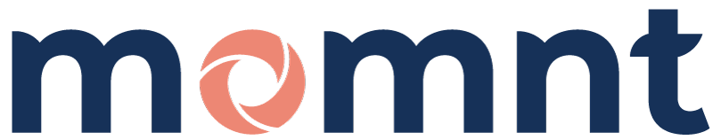 Momnt Logo